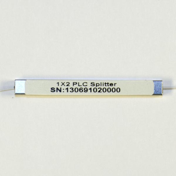 KIWI-PLCS-0102-A1-A3-L-L-1.5-0 : Сплиттер оптический планарный 1х2, 0,9мм,1.5м, неоконцованный